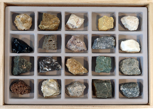 한솔 중등용 기본 암석 표본 20종1조 (355x210x40mm)/표본류/지구과학/과학교구